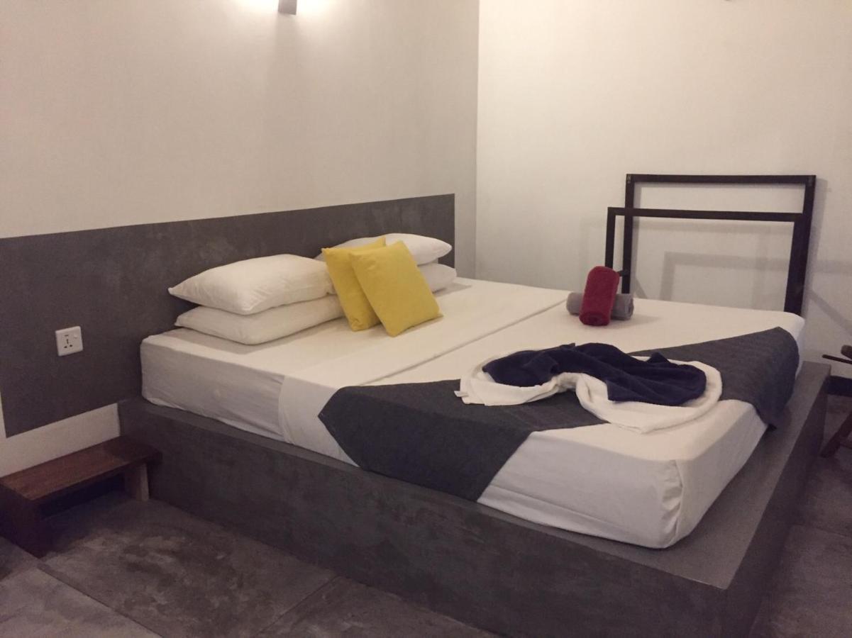 Secret House Apartment Dikwella Bagian luar foto